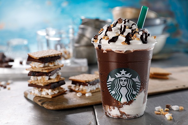 スタバの新作「スモア フラペチーノ -クリスピー マシュマロ-」濃厚チョコをさっぱり楽しむ1杯