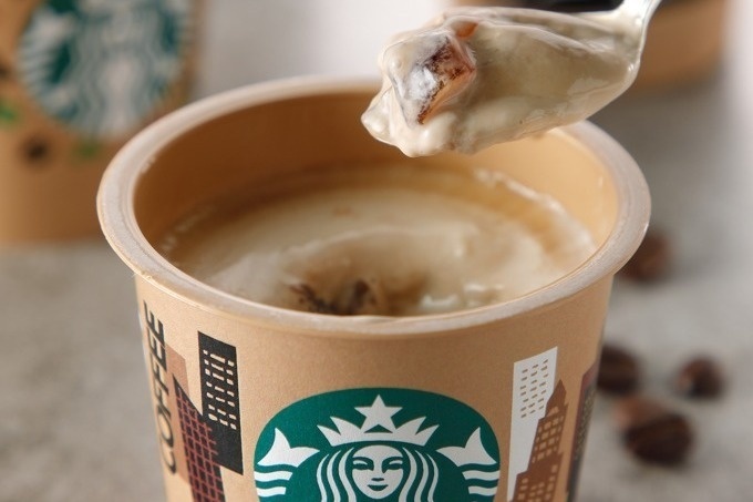 スタバの新プリン「コーヒー＆クリームプリン」ほろ苦いコーヒーゼリー入り