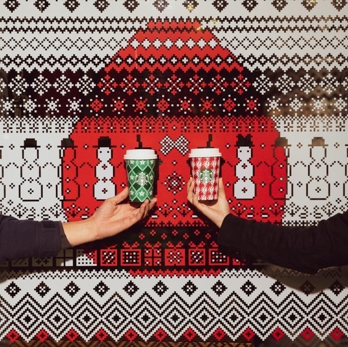 スターバックスの新作「クリスマス ストロベリー ケーキ フラペチーノ」クリスマスケーキを再現コピー