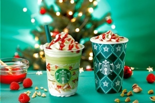 スターバックス「ピスタチオ クリスマス ツリー フラペチーノ」限定発売、クリスマスツリーをイメージ