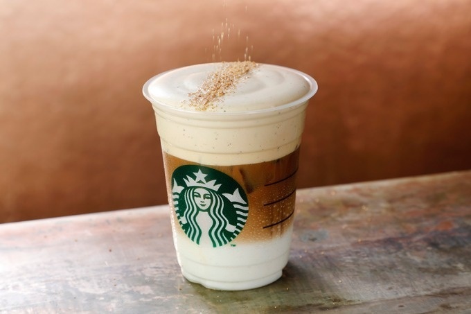 スタバ「TOKYO ロースト ムース フォーム ラテ」ロースタリー 東京の焙煎生豆入りフォームで
