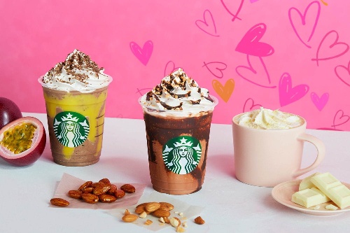 スタバのバレンタイン限定“チョコレート”フラペチーノ、アーモンドorパッションフルーツのコンビコピー スタバのバレンタイン限定“チョコレート”フラペチーノ、アーモンドorパッションフルーツのコンビコピー