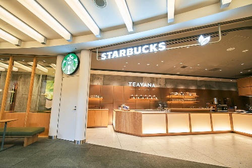 スターバックス、ティーメニューが主役の新店舗が六本木に - 新作“ティーフラペチーノ”など限定展開コピー スターバックス、ティーメニューが主役の新店舗が六本木に - 新作“ティーフラペチーノ”など限定展開コピー