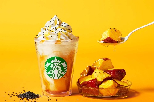 スターバックス「大学芋 フラペチーノ」乱切りの“大学芋”まるごと1個使用、スイートポテトシロップも