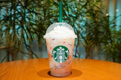 スターバックス新作「GO パイナップル フラペチーノ」「GO ピーチ フラペチーノ」コピー スターバックス新作「GO パイナップル フラペチーノ」「GO ピーチ フラペチーノ」コピー