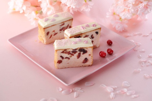 スタバ「SAKURA2022」限定スイーツ、「さくらシフォンケーキ」や「さくらドーナツ」コピー スタバ「SAKURA2022」限定スイーツ、「さくらシフォンケーキ」や「さくらドーナツ」コピー