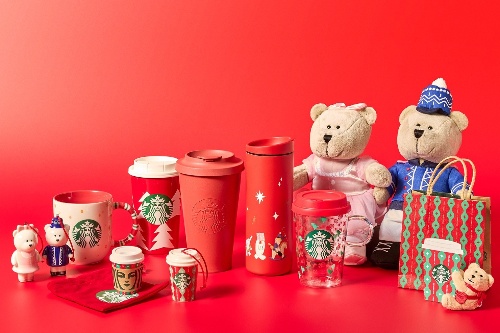 スターバックス22年クリスマスグッズ第1弾、おもちゃを描いた“クリスマスの夜”タンブラー