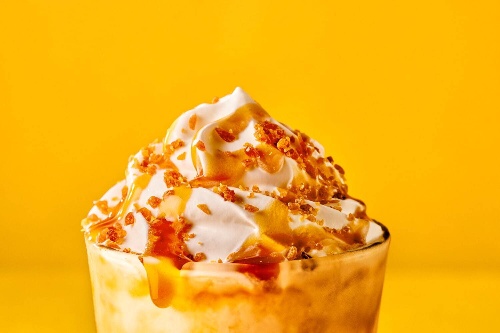 スターバックス「焼き芋ブリュレ フラペチーノ」こんがりキャラメリゼの焼き芋フレーバーコピー スターバックス「焼き芋ブリュレ フラペチーノ」こんがりキャラメリゼの焼き芋フレーバーコピー