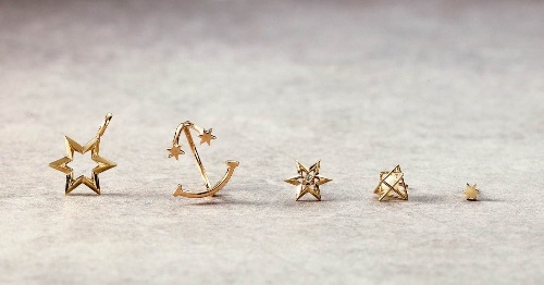 スタージュエリー ガール「ガールズ スマイル」シリーズ新作、スマイルが浮かび上がるゴールドリングコピー