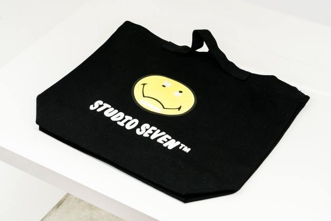 NAOTOにインタビュー「スタジオ セブン」中目黒に路面店、ショップ限定Tシャツもコピー NAOTOにインタビュー「スタジオ セブン」中目黒に路面店、ショップ限定Tシャツもコピー