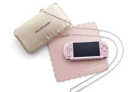PSP、ジルスチュアートとコラボモデル発売 - ポーチとクロスも一緒に