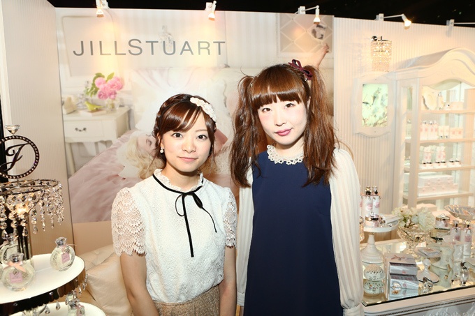 第15回東京ガールズコレクションレポートVol.1 - 企業ブースの目玉はジルスチュアートの新作香水コピー