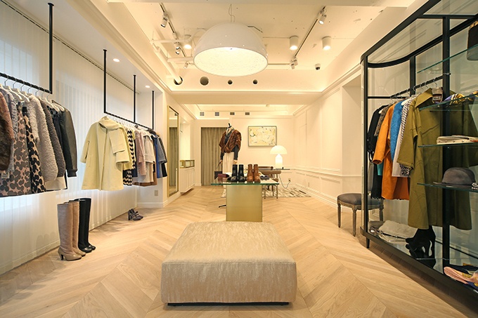 ジルスチュアートが南青山に旗艦店をオープン - 限定ワンピースも登場コピー