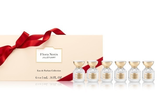 フローラノーティス　ジルスチュアートのクリスマスコフレ、6つの花の香りを詰め込んだフレグランスセット