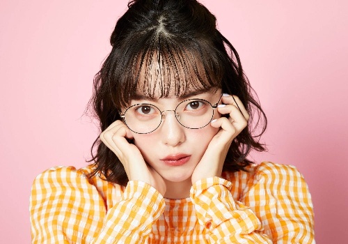 JINS×イガリシノブの“メーキャップメガネ”発売、トーンUPアイウェアやカラコンサングラスコピー