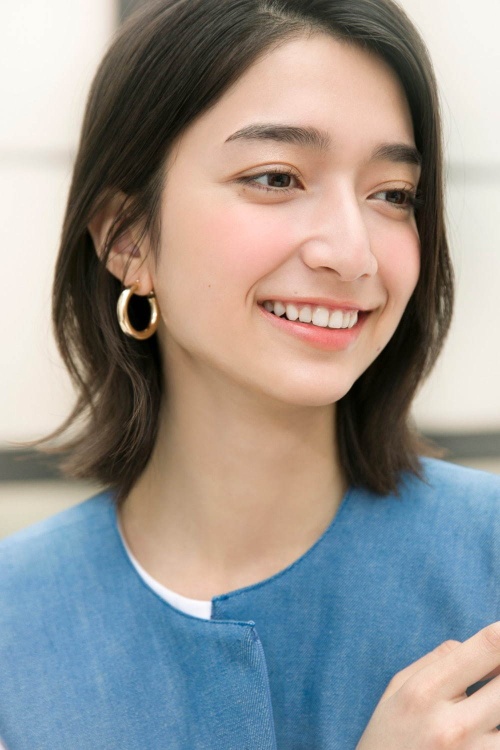 手持ちコスメで「使いまわしメイク」How to、フレッシュ・知的・ エレガント3つの表情にコピー 手持ちコスメで「使いまわしメイク」How to、フレッシュ・知的・ エレガント3つの表情にコピー