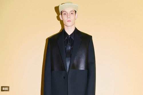 ジル サンダー 2022年春夏メンズコレクション - 自由に、軽やかに