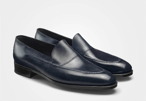 ジョンロブ限定レザーシューズ「MAYFAIR」足を包み込む特殊構造のローファーコピー ジョンロブ限定レザーシューズ「MAYFAIR」足を包み込む特殊構造のローファーコピー