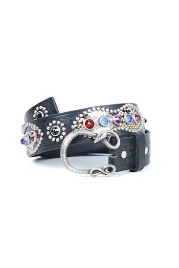 ジョン ローレンス サリバンのメンズ＆ウィメンズ新アクセサリー、スタッズ付きレザー小物やパールピアスコピー