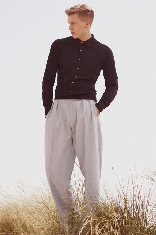 イングランドの最高級春夏ニットをあなたに ジョン スメドレー(JOHN SMEDLEY)の2012年春夏コレクションコピー
