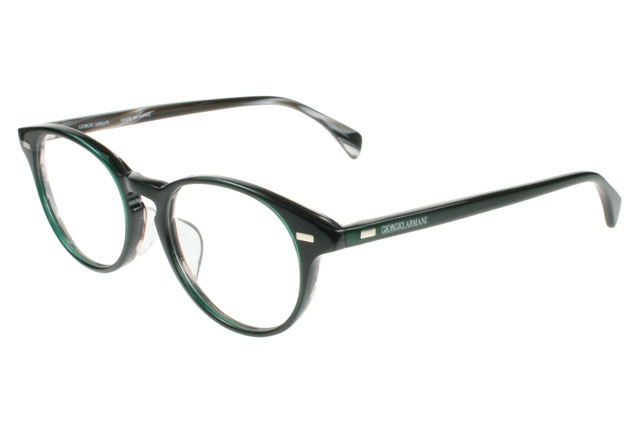 ジョルジオ アルマーニのアイウェアに、上質でクラシックなデザインの「Frames of Your Life」モデル登場コピー