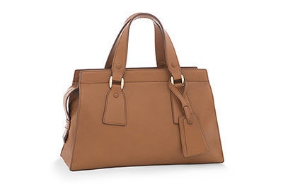 ジョルジオ アルマーニの新バッグライン「ル サック オンズ(Le Sac 11)」発表