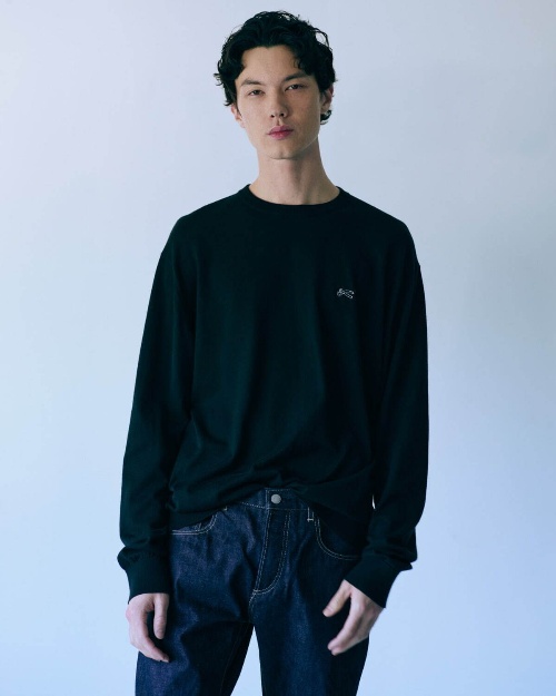 デンハム×ジョン スメドレー初コラボ、ゆったりシルエットの上品クルーネック&カーディガンコピー デンハム×ジョン スメドレー初コラボ、ゆったりシルエットの上品クルーネック&カーディガンコピー