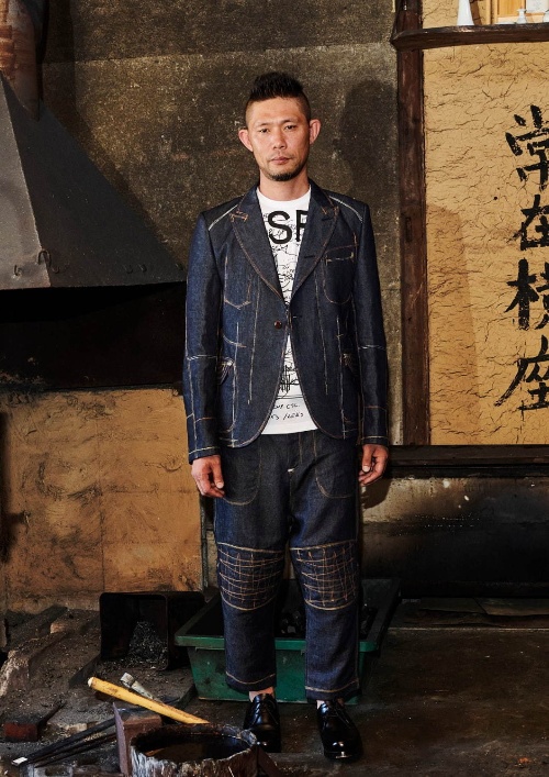 コム デ ギャルソン・ジュンヤ ワタナベ マン 2021年春夏コレクション - 本が織りなす“私”コピー コム デ ギャルソン・ジュンヤ ワタナベ マン 2021年春夏コレクション - 本が織りなす“私”コピー
