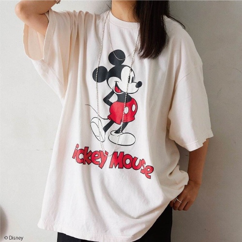 ジャーナル スタンダード レリュームの「ミッキーマウス」Tシャツ、“古着風”ひび割れプリントコピー ジャーナル スタンダード レリュームの「ミッキーマウス」Tシャツ、“古着風”ひび割れプリントコピー
