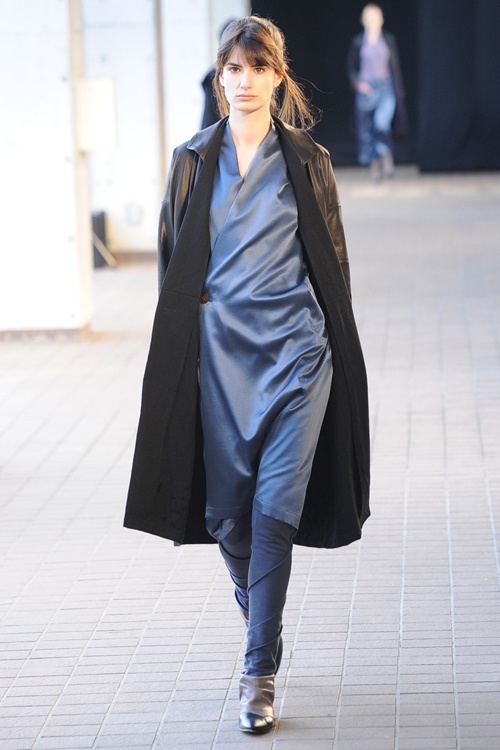 matohu(まとふ) 2013年秋冬コレクション - 簡素さに潜む豊かな時間の流れという「やつし」の美コピー