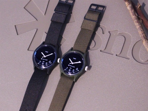 スノーピーク×ジャーナル スタンダード レリューム×タイメックスの腕時計、4時〜7時のみ残した文字盤コピー
