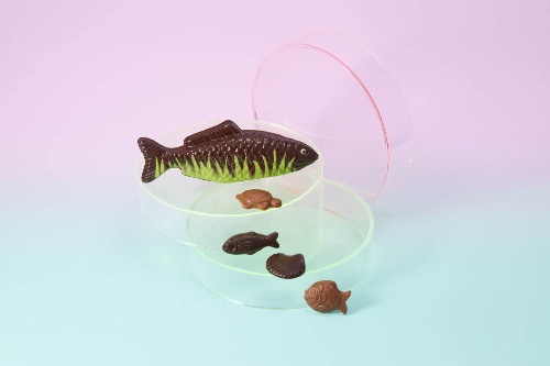 ジャン＝ポール・エヴァンのイースター、草むらに隠れるニワトリや魚など動物モチーフの新作チョコレートコピー
