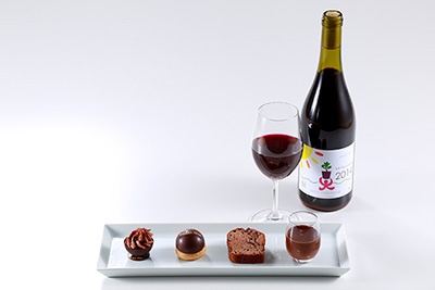 ジャン＝ポール・エヴァンから新酒ワインとショコラを愉しむ限定メニューが登場