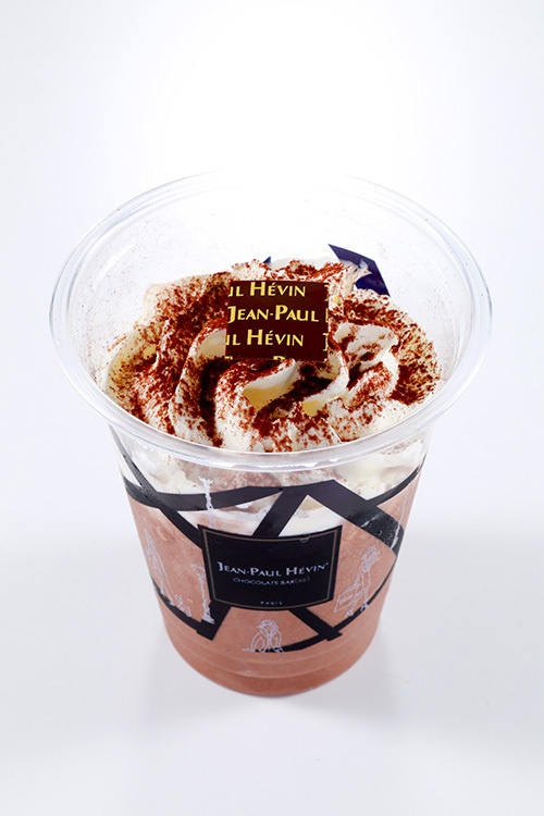 ジャン＝ポール・エヴァン、夏の新作「グラス ピレ」ショコラ風味のかき氷に完熟マンゴーや生クリームをコピー