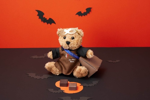 ジャン=ポール・エヴァンのハロウィン、仮面“テディベア”がチョコ&キャラメルとセットにコピー ジャン=ポール・エヴァンのハロウィン、仮面“テディベア”がチョコ&キャラメルとセットにコピー