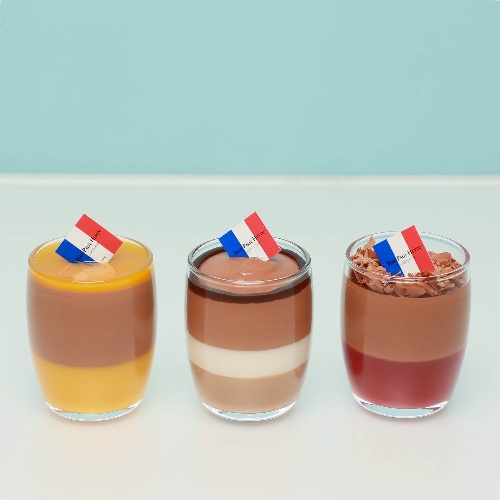 ジャン=ポール・エヴァン、エッフェル塔のチョコレート細工や“フランス国旗”モチーフのショコラコピー ジャン=ポール・エヴァン、エッフェル塔のチョコレート細工や“フランス国旗”モチーフのショコラコピー