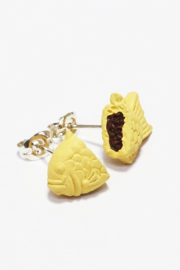 ジャムホームメイド、“たい焼き“を半分に割ったペアピアスが登場コピー