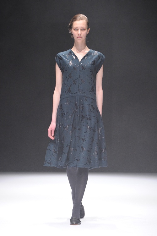 まとふ(matohu) 2013-14年秋冬コレクション - 間から生まれる、日本の美意識コピー