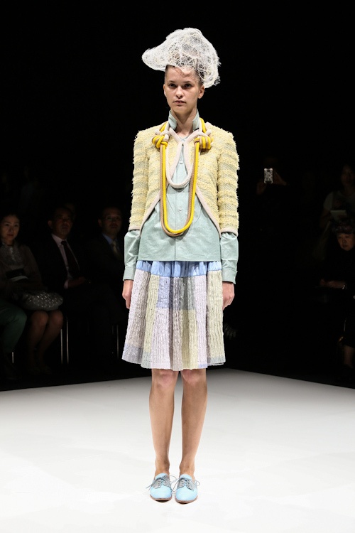 フェア期間中にアイテム購入でmatohu 2013年秋冬コレクションにご招待コピー