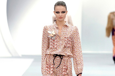 ナチュラルな女性らしさを表現 - ジャスト カヴァリ(JUST cavalli) 2011-12年秋冬コレクション