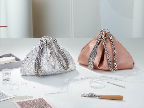 ジミー チュウ「メイド・トゥ・オーダー」クリスタルなど新ラインナップ、シューズ&バッグをカスタムコピー ジミー チュウ「メイド・トゥ・オーダー」クリスタルなど新ラインナップ、シューズ&バッグをカスタムコピー