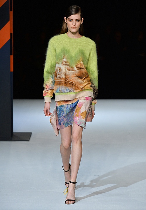 ジャスト カヴァリ 2014年秋冬コレクション − 鮮やかな色彩が織りなす“ルネッサンス ロック”コピー