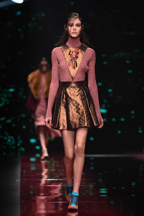 ジャスト カヴァリ 2015-16年秋冬コレクション - 豊かな色柄、移ろいゆくワードローブコピー