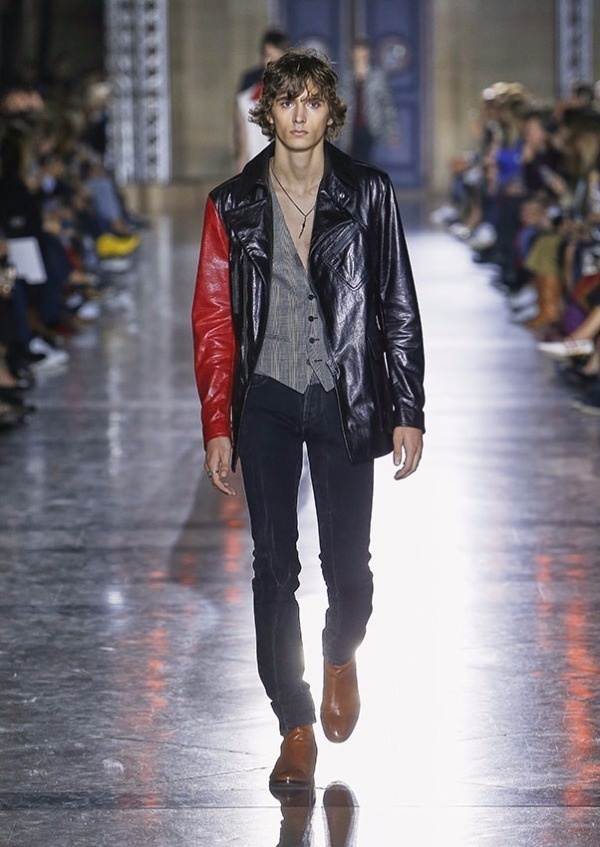 ジバンシィ 2018年春夏メンズコレクション - フランスメゾンに吹き込む、英国の風コピー ジバンシィ 2018年春夏メンズコレクション - フランスメゾンに吹き込む、英国の風コピー