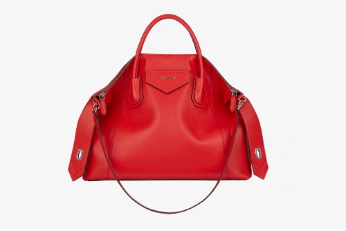 ジバンシィのクリスマス、アイコンバッグ「アンティゴナ」が華やかメタリックピンク&レッドにコピー ジバンシィのクリスマス、アイコンバッグ「アンティゴナ」が華やかメタリックピンク&レッドにコピー