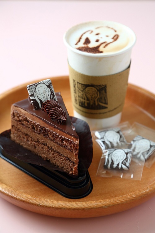 「ラフォーレ クリスマス 2015」開催 - サンタのケーキ型入浴剤やムンクの叫びカフェラテなどコピー 「ラフォーレ クリスマス 2015」開催 - サンタのケーキ型入浴剤やムンクの叫びカフェラテなどコピー