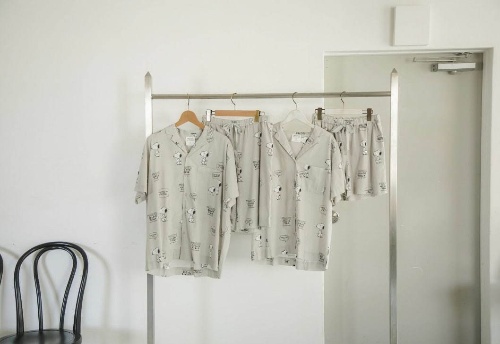 ジェラート ピケ×ピーナッツ、ポップなスヌーピー柄シャツパジャマやロゴ入りルームウェアコピー ジェラート ピケ×ピーナッツ、ポップなスヌーピー柄シャツパジャマやロゴ入りルームウェアコピー