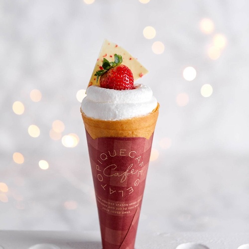 ジェラート ピケ カフェ「ピケベア&ショートケーキ」モチーフのクリスマスクレープコピー ジェラート ピケ カフェ「ピケベア&ショートケーキ」モチーフのクリスマスクレープコピー