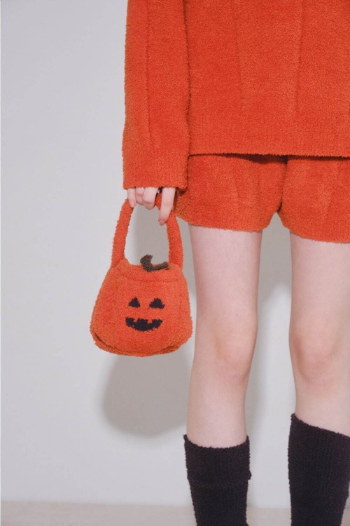 ジェラート ピケのハロウィン、“魔女になりきり”ワンピース&“パンプキン”のふわもこルームウェアコピー ジェラート ピケのハロウィン、“魔女になりきり”ワンピース&“パンプキン”のふわもこルームウェアコピー