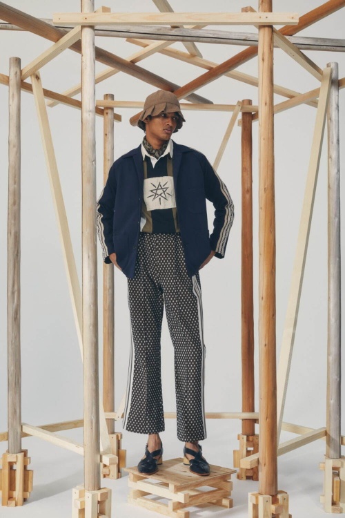 サスクワァッチファブリックス 23年春夏コレクション - リラクシングな都会服コピー サスクワァッチファブリックス 23年春夏コレクション - リラクシングな都会服コピー
